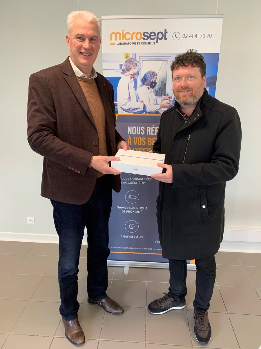 🥳🎈Nous sommes ravis d’annoncer les résultats de notre concours ! 🥇🎉
 
Le tirage au sort du lundi 18 mars a dévoilé notre grand gagnant :
Monsieur Matthieu LE MERCIER de la LAITERIE NOUVELLE DE L'ARGUENON à Créhen !
Félicitations à lui pour avoir remporté la tablette IPad