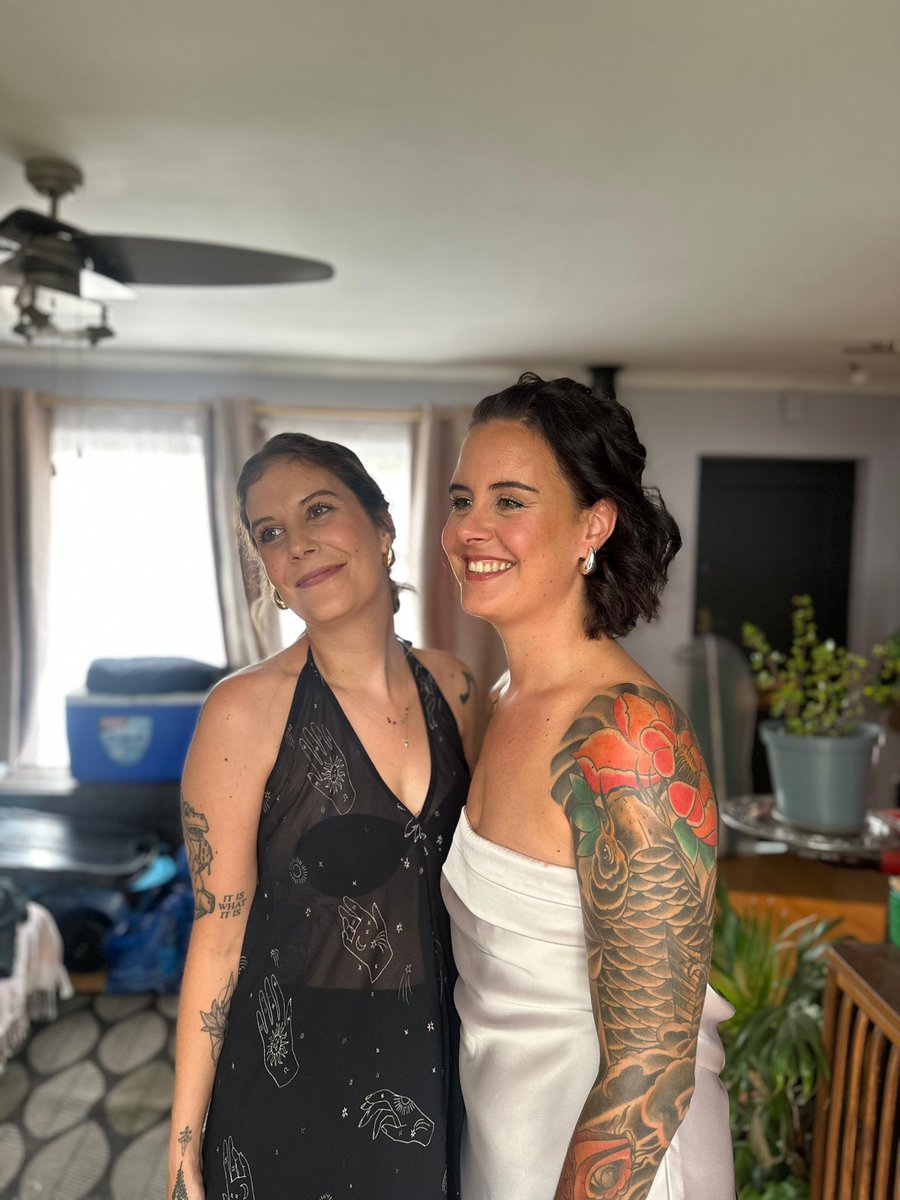 My sister got married yesterday ☺️😍