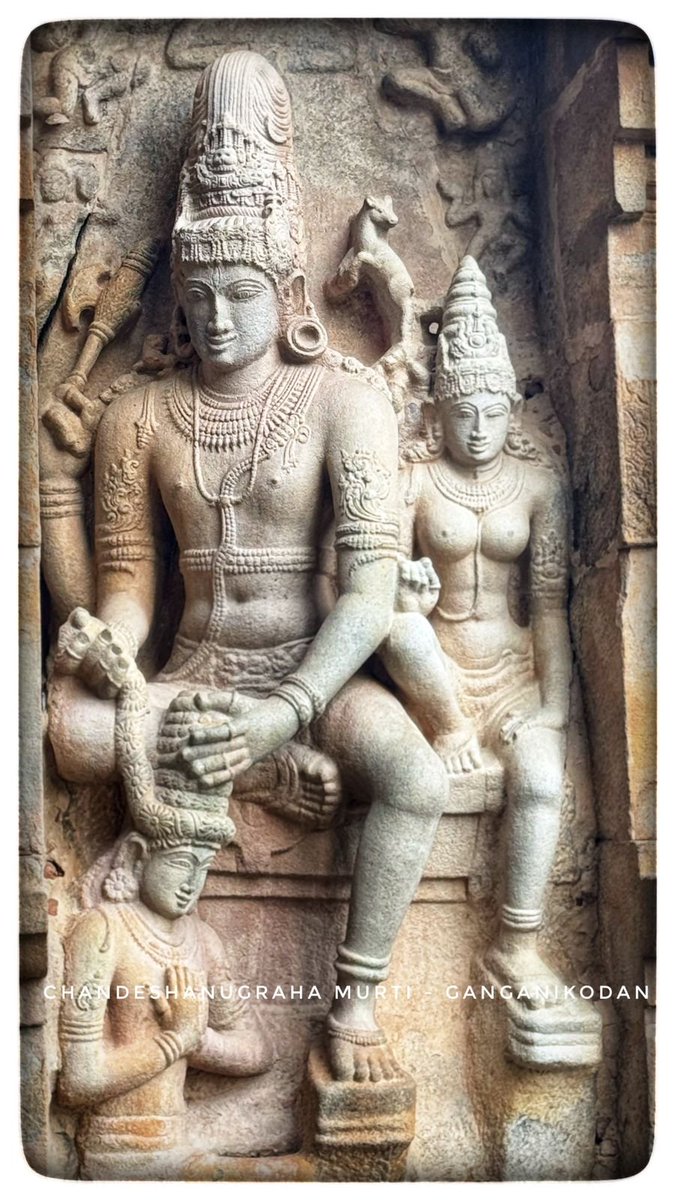 MonaADhar's tweet photo. #ManyFormsofShiv   

32. Chandeshanugraha Murti

Shiv blessing Chandesha Nayanar for his great deed.