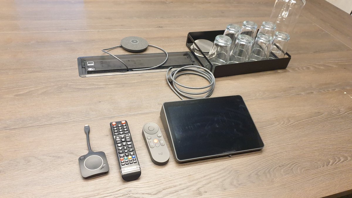 KALE CARE CHEMICALS yönetim kurulu toplantı odası için
#SAMSUNG QM75 4K Ekran, MAGIC INFO #DIGITAL#SIGNAGE yazılımı, #LOGITECH#RALY BAR + TAB + 2 Mikrofon Konferans Sistemi, #BARCO#ClickShare CX-30 Kablosuz Konferans ve Görüntü Aktarma Cihazı tercih edildi.
#Konferans#Sunum#Ses