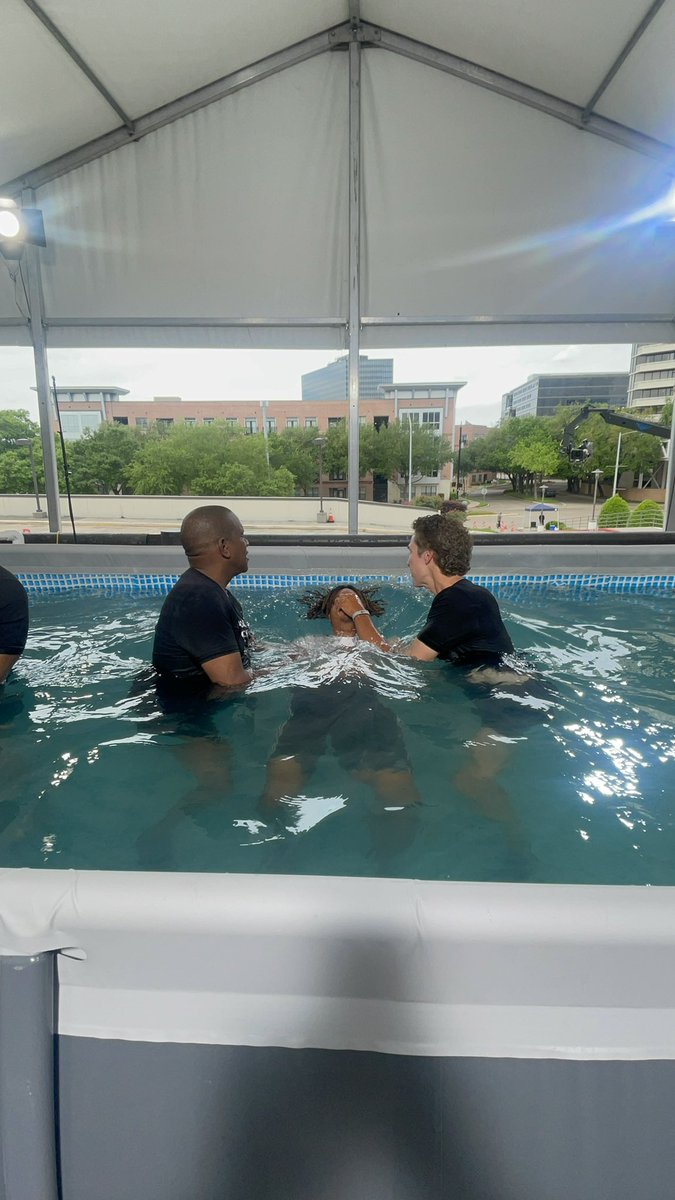 ceckford41's tweet photo. In addition to witnessing the birth of our kids @eckford1 &amp; Kylah, the greatest thing my wife @LoveCounseling5 &amp; I could ever witness is their baptism (&amp; it was a personal decision they made on their own in church last week). April 6, 2024 is truly their day of New Beginnings!🙌🏽 https://t.co/4dEtbLkpWn