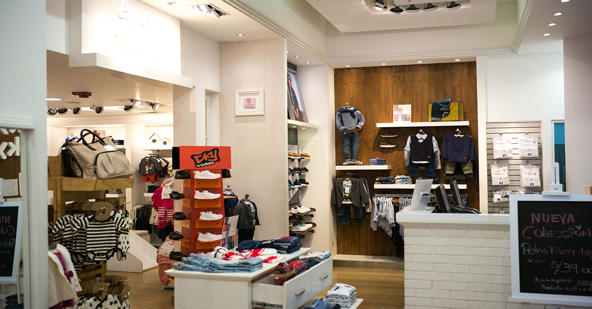 Lindleyarq's tweet photo. Tienda Colloky Jockey Plaza por Lindley Arquitectos.
Desarrollo de proyecto de arquitectura, supervisión, mantenimiento, diseño y la implementación Etapa-2 de la Tienda Retail de ropas de niño, Lima-Perú.
#tiendaretail #centrocomercial #mantenimientotienda
https://t.co/1HB270rjVt https://t.co/DPiJKkieHr
