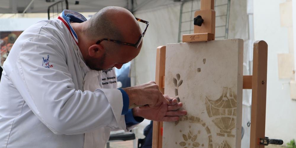 Rochefort : le meilleur ouvrier de France s’affaire pour la maison de Pierre Loti sudouest.fr/charente-marit…