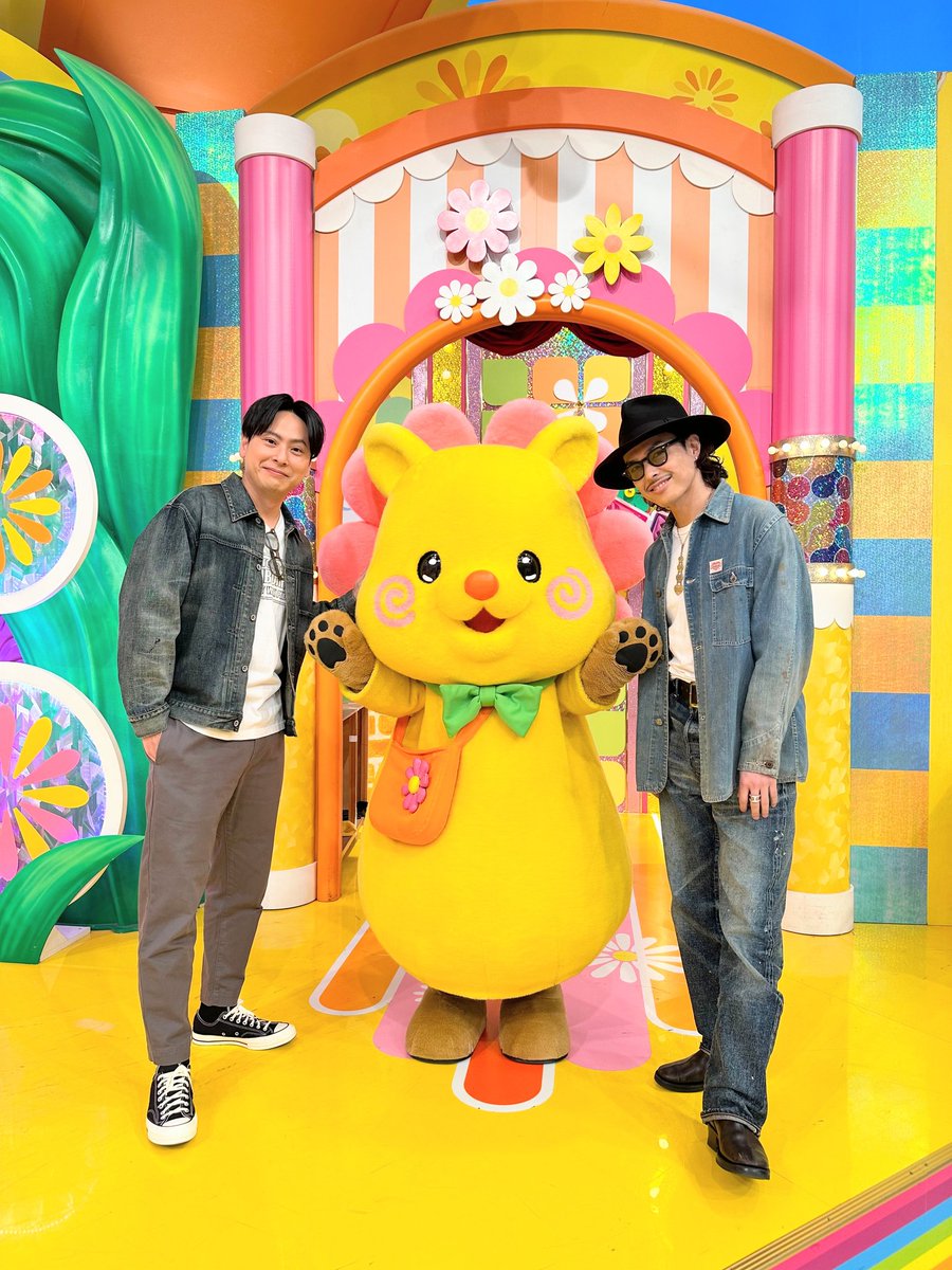 Kenjiro and Ryuji appeared on NTV 'Hirunandesu!' today!

#JSBIII #3jsb #SandaimeJSOULBROTHERS #三代目JSOULBROTHERS