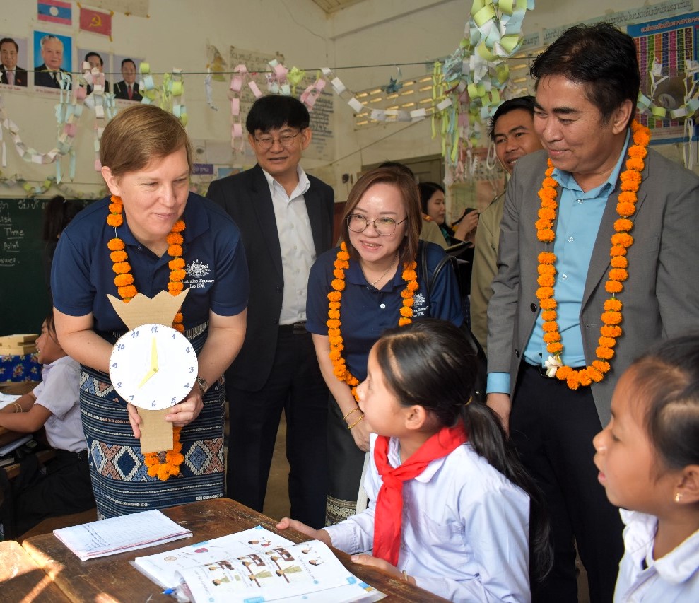AusAmbLaos's tweet photo. On my first school visit in 🇱🇦 I was joined by the Minister of Education & Sports. Through the #BEQUAL program 🇦🇺 has helped classrooms become vibrant spaces where children's curiosity & creativity flourishes 📚✏️ https://t.co/kCVhG7xekN