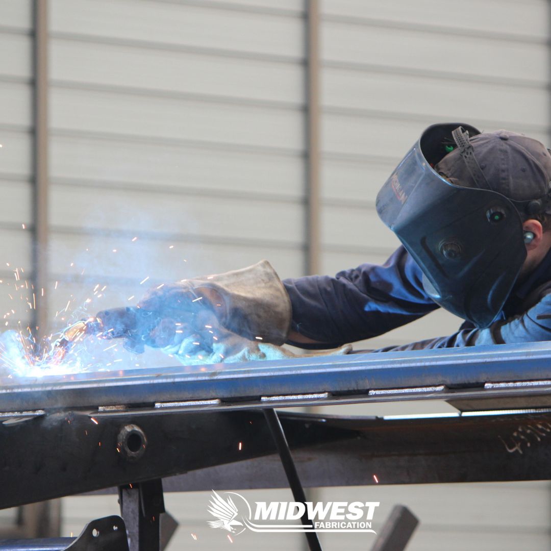 Happy Monday! Our team are back on the tools and ready for the week. 🙌🛠️

#MidwestTeam #MidwestFabrications #RuralFarmers #QueenslandFarmers #HarvestAustralia #FarmingAustralia #AustralianMade