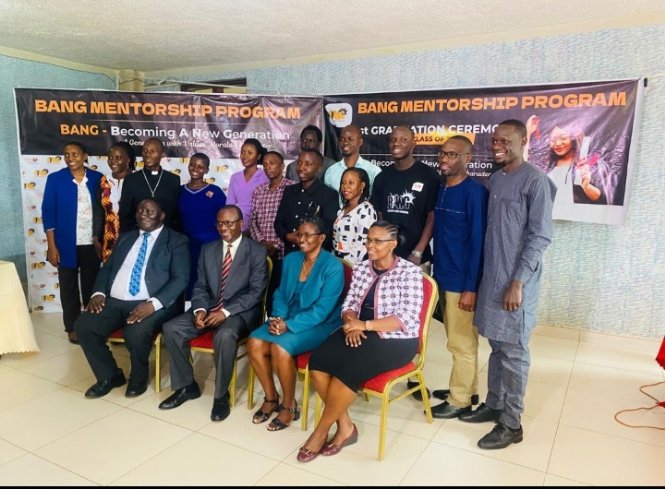 BecomingAN9767's tweet image. Kudos again as we congratulate our own #BANG mentees who graduated from the ONLINE BANG MENTORSHIP PROGRAM that lasted for 10 weeks. It was an  monday  5-7am session leaving mentess with a good VMCs structure. Kudos to the mentors; Anita and Stephen Langa
#VMCs
#BANG
