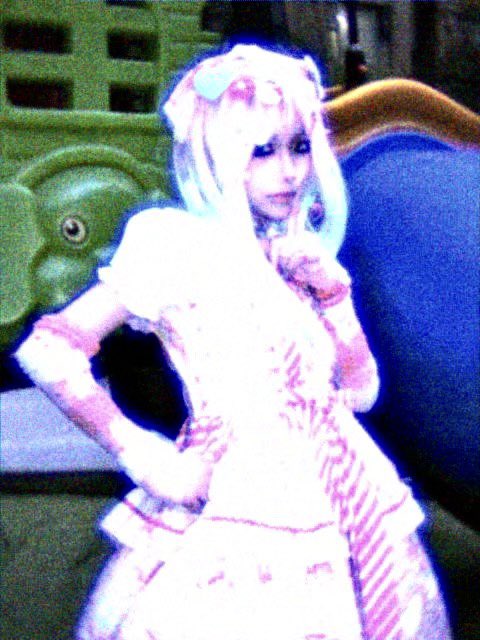 暴暴藍 tweet media