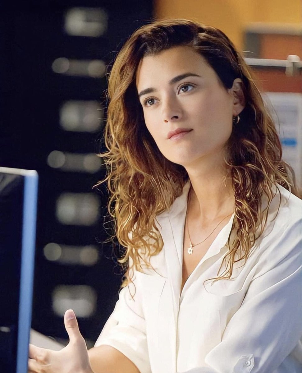 Charlie Anne William (@oliviam43103375) on Twitter photo 