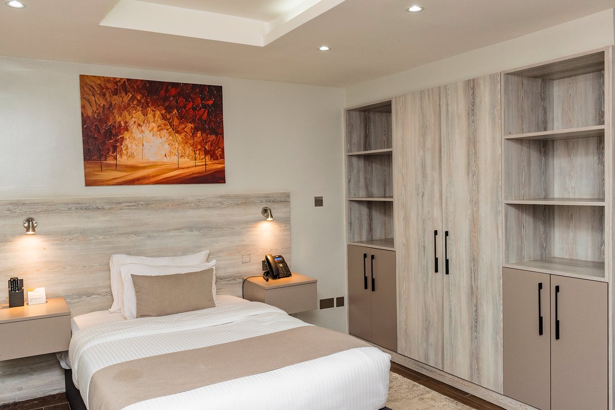 HotelMokkaCity's tweet photo. Welcome to a New Week at HotelMokkaCity!
Ready to embrace the vibrancy of Nairobi?
Let us be your home away from home, offering you the best accommodation experiences in the city.
☎ 0742 111 444
#NairobiStay #HotelMokkaCity #BestAccommodation #hotelkenya #NairobiHotels https://t.co/0N8p4leoq7