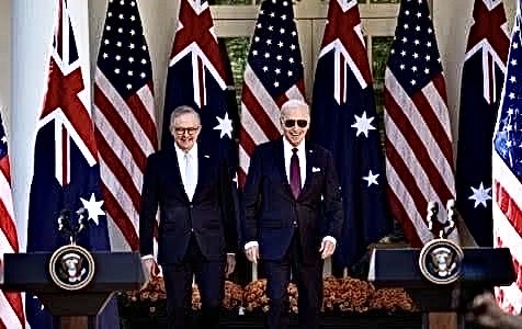 The fatal deceit behind the secret military pact is now exposed — US brags #AUKUS has ‘locked in Australia militarily for the next 40 years’. 👉 “US thinking has only ever been about mutual obligations at a time of war. 👉👉 “Washington would not transter the jewel in its…