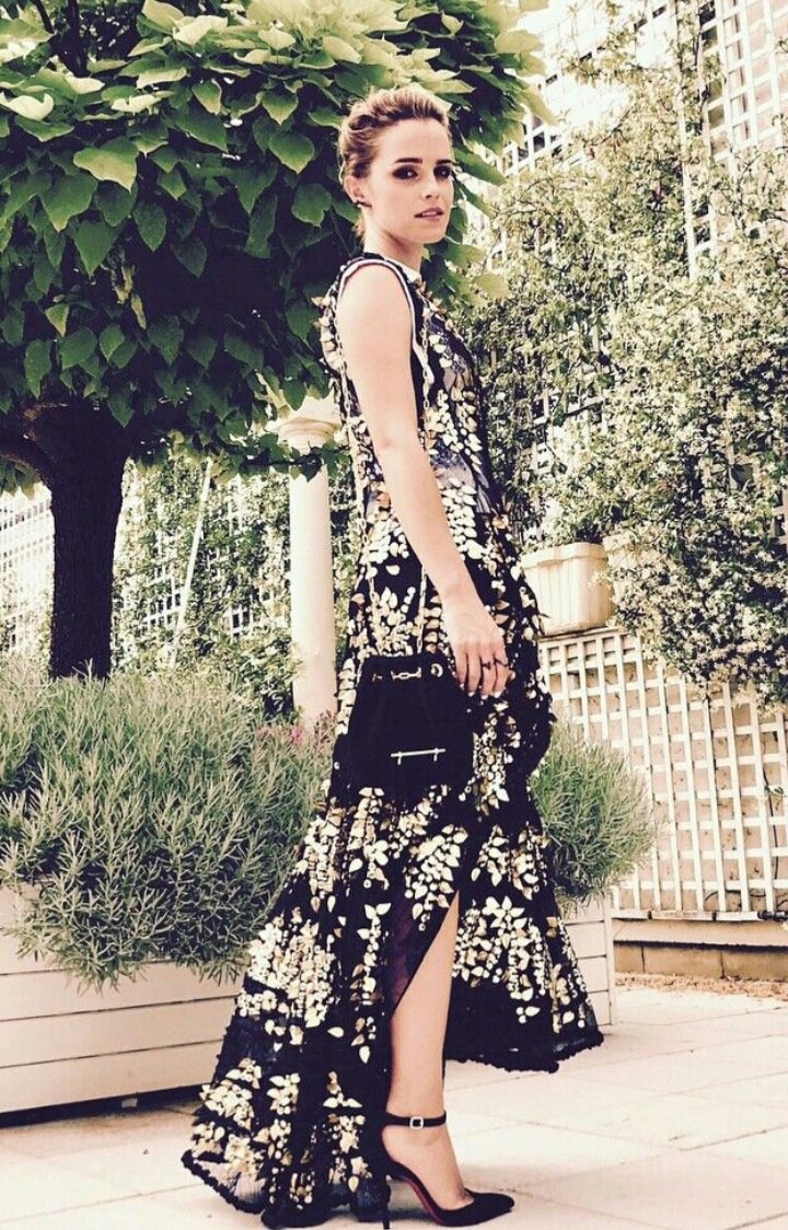 Emma Watson Fan Page tweet media