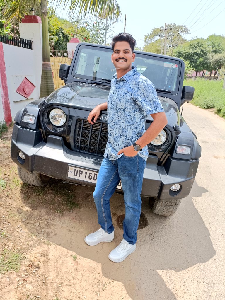 Happy Monday 
हैपी मंडे 😊💞