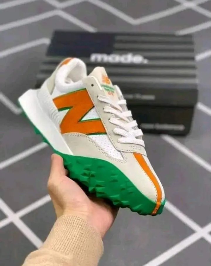 ForbesM1993's tweet photo. New Balance Sneakers Available
R1500 Free Delivery Nationwide 
Delivery takes 3-5 days 
Order@0661147077 

#TheMommyClub Cassper Thabo Bester J Cole #MostWanted Mthandeni https://t.co/P6m73aZlzY