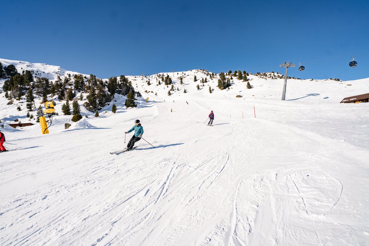 Il vous reste 7 jours pour profiter du secteur Printse. Les installations du côté de Tracouet et Siviez (excepté Tortin) fermeront ce dimanche 14 avril ! Le secteur Mont-Fort fermera ses portes le 21 avril. 🕒nendaz.ch/fr/Z13927/hora…