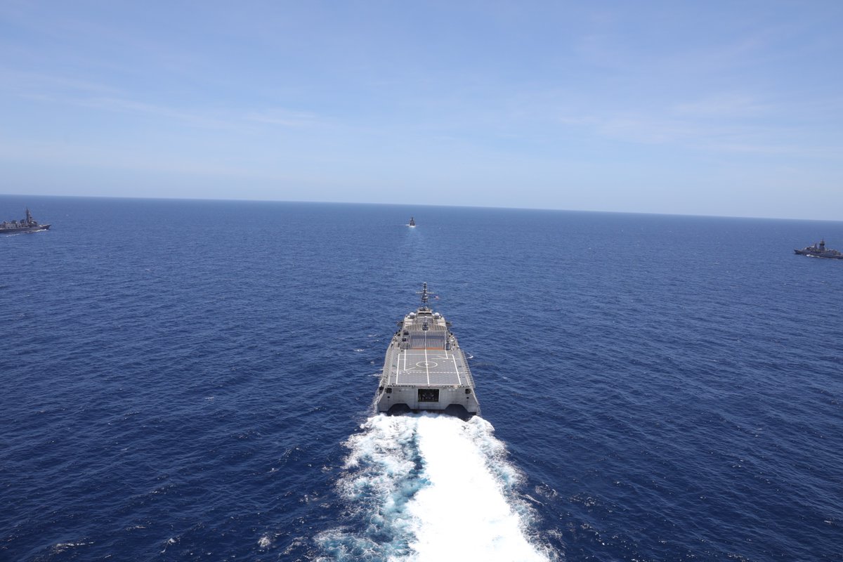 Australia, Japan, the Philippines, and the United States uphold the right to freedom of navigation and overflight, and respect for maritime rights under international law, reflected in the UN Convention on the Law of the Sea. Read more: ow.ly/PK1r50Ra97e