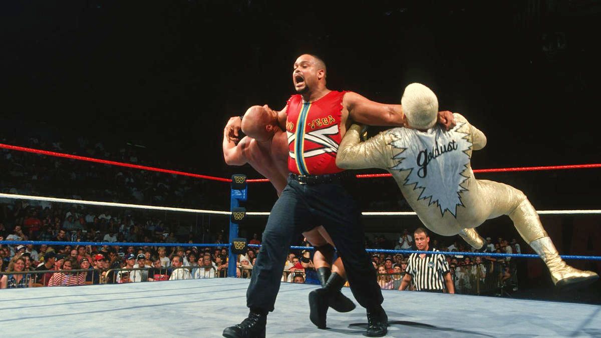 📸 WWF Action Shot! #WWF #WWE #SteveAustin #Goldust #SavioVega