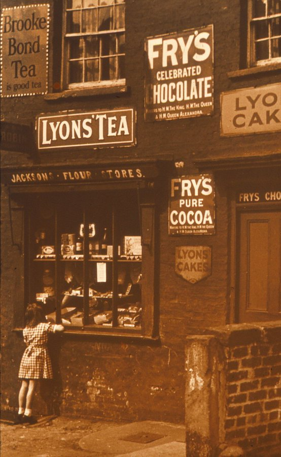 #ArchiveFoodAndDrink Here's a photo of Jacksons Flour Stores in Gawber advertising 'Fry's Celebrated Chocolate' #Archive30