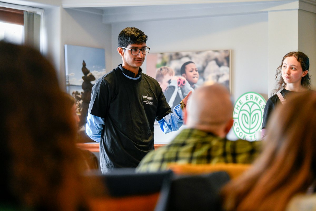 <a href="/StuWalkerPhotos/">Stuart Walker 📸🎥</a> <a href="/BlueInfluencers/">Blue Influencers</a> <a href="/ernestcooktrust/">The Ernest Cook Trust</a> <a href="/mcsuk/">Marine Conservation Society</a> <a href="/Brathay/">Brathay Trust</a> Our #YouthOceanNetwork delivered inspiring presentations to 70+ #bluementor delegates, &amp; hosted fun, inclusive workshops in the afternoon with an aim of inspiring the mentors to take away &amp; embed ideas in their environmental youth work💙Proud Katie here! 💪(3/4)📷<a href="/StuWalkerPhotos/">Stuart Walker 📸🎥</a>