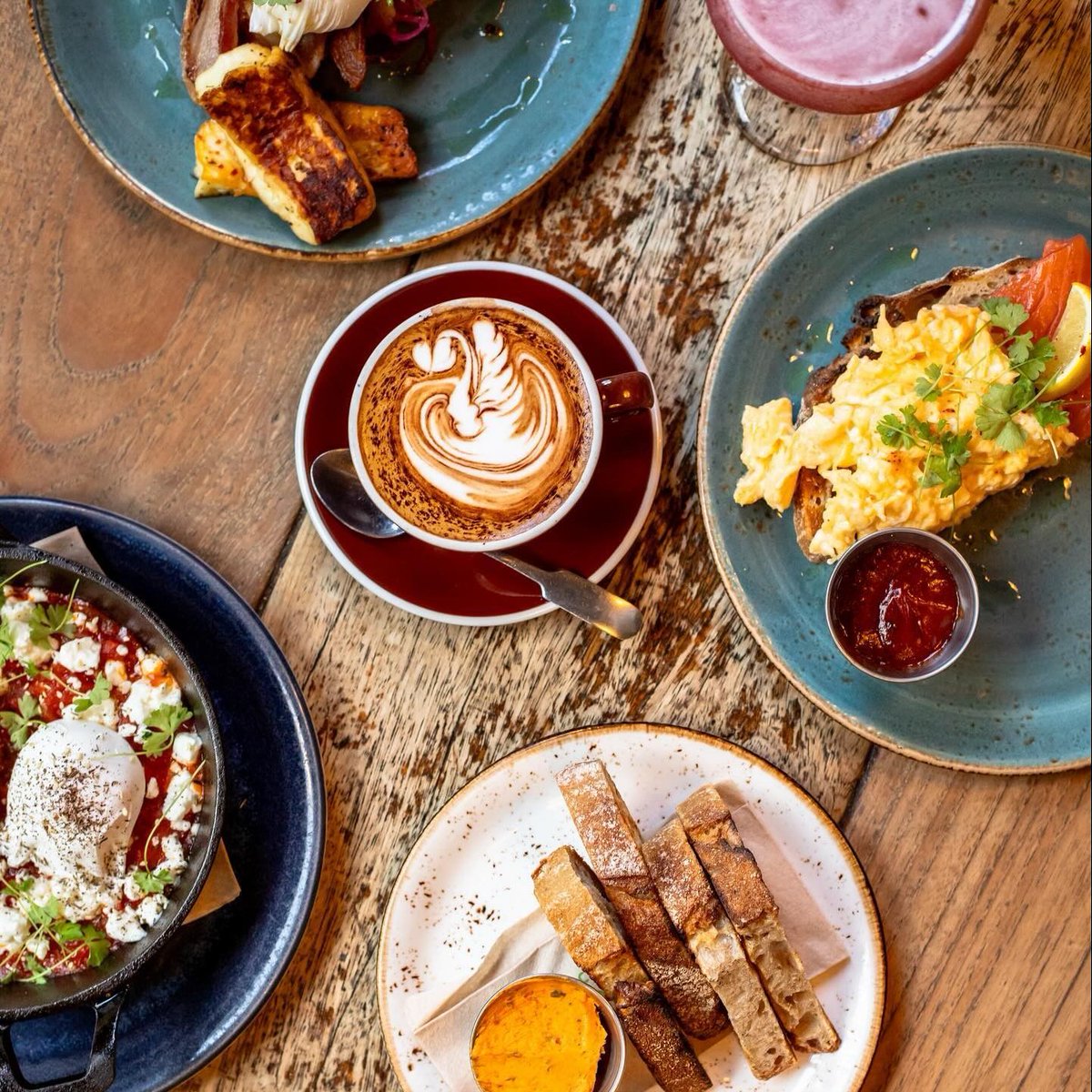 Brunch of dreams from @federalcafebar

📸 Craft White, Blue, and Vesuvius Lapis