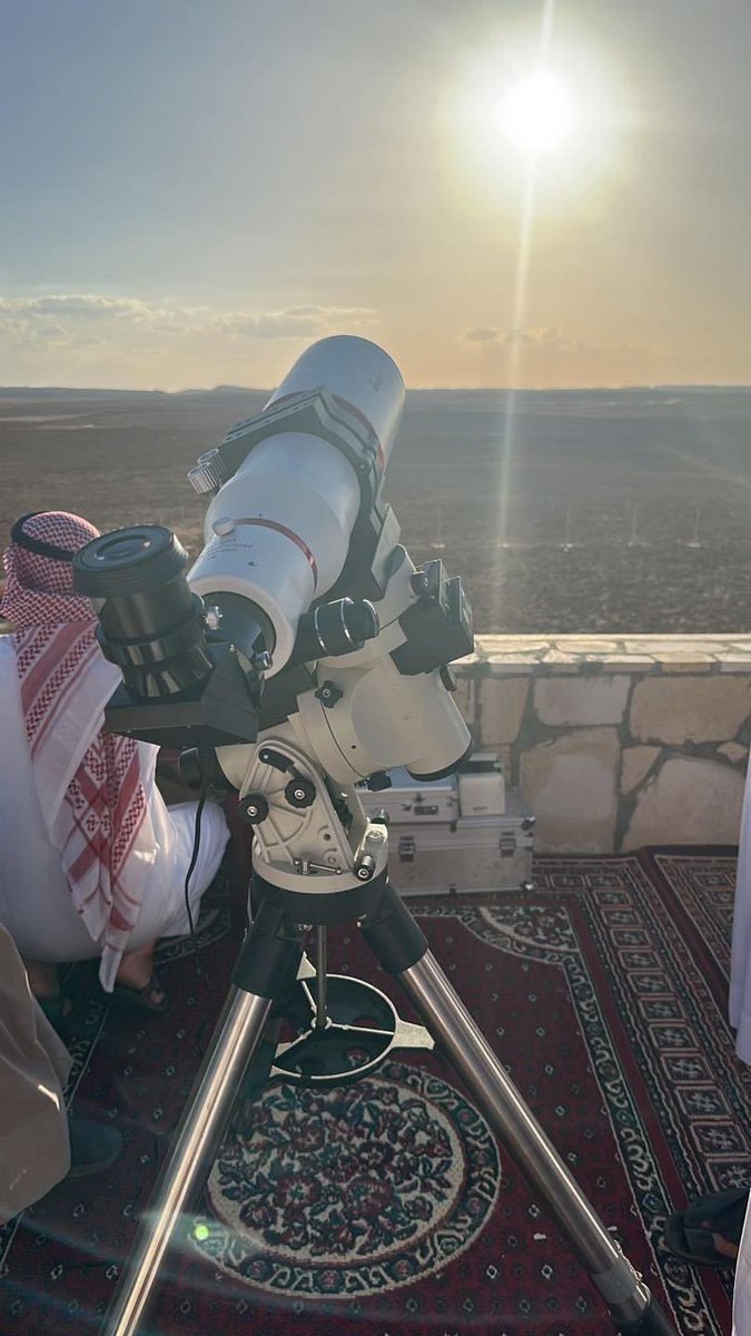 AJIB_fr's tweet photo. 🚨⚡️FLASH INFO  : L’observation du croissant lunaire annonçant l'Aïd Al-Fitr aura lieu ce lundi 08 avril 2024 /1445 de l’Hégire🌙🔭

L'annonce se fera ce soir vers 18h00 (heure saoudienne) soit 19h00 heure française 🕖

N'hésitez pas à activer les notifications pour ne rien manquer !!!! 🔔