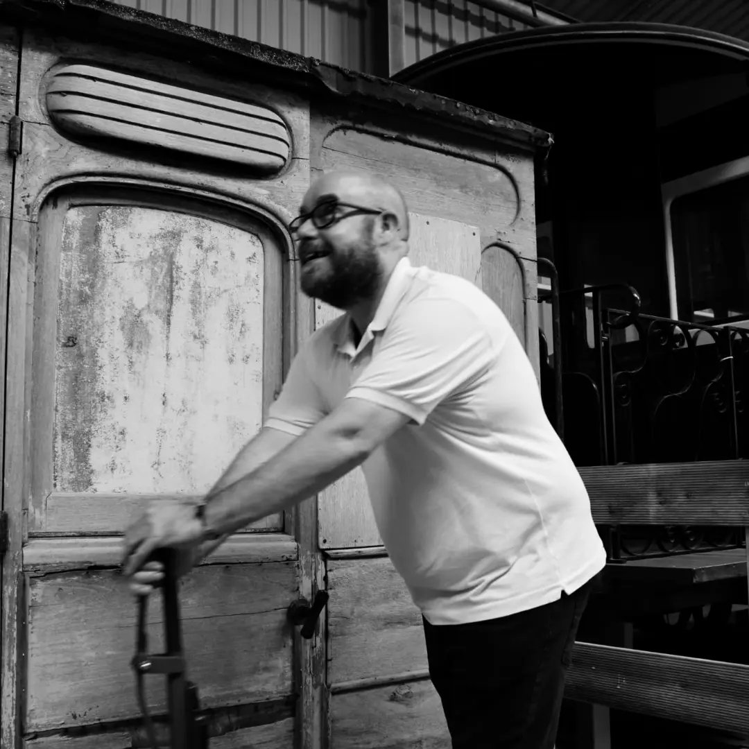 Having a steaming time on the Isle of Wight railway, I must admit I like a good train.
🛤🚟🚋🚆🚃🚈🚅🚞🚞🚅🚈
#rail #railway #railwayphotography #bookmarkquinn #railwaystation #railways_of_our_world #train #steamtrain #steamtrains