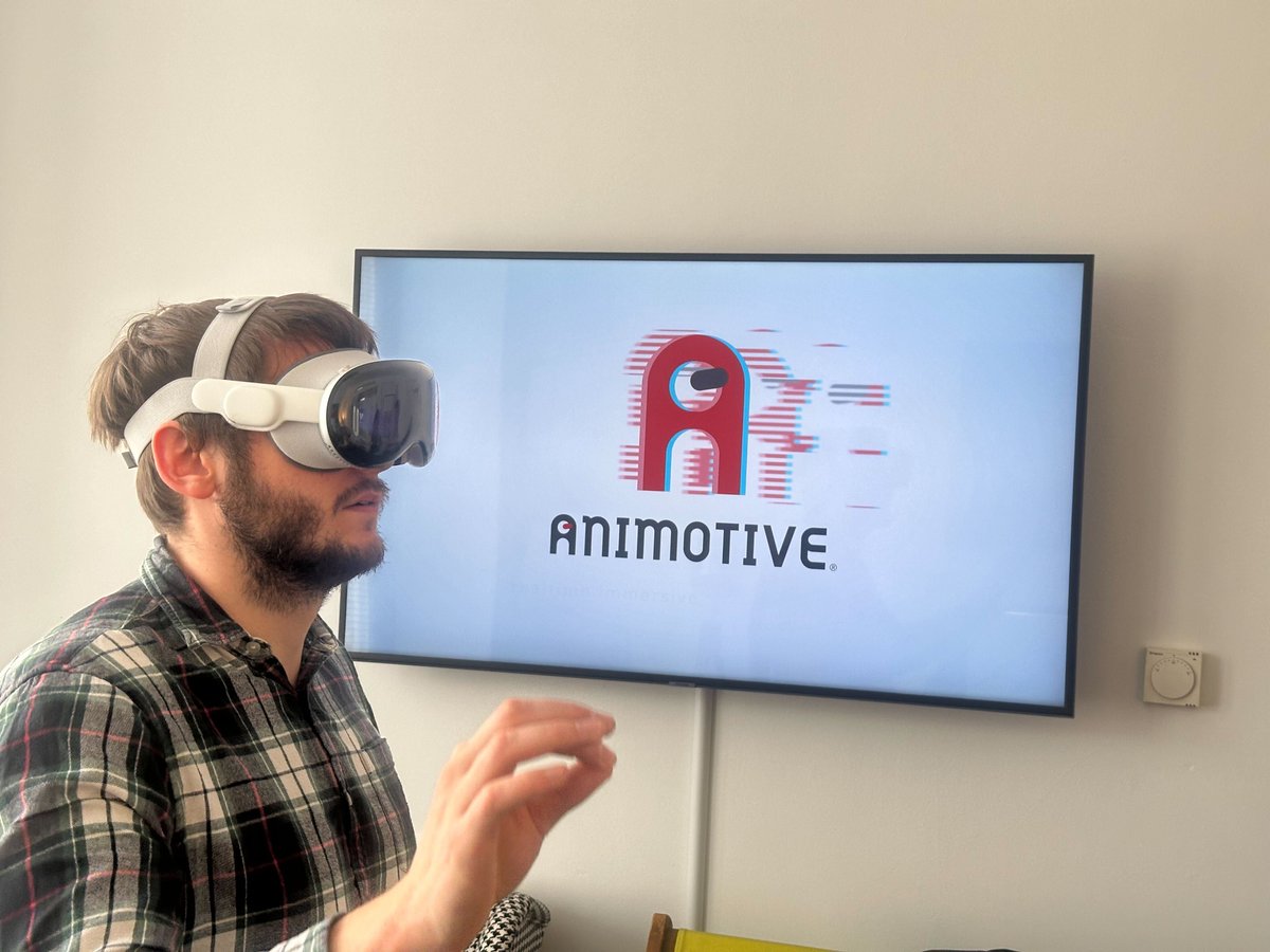 Last week we got to test out the @apple Vision Pro (shoutout to Nigel from @DigiCatNI !🤩) Such an interesting piece of equipment, now how to get @Animotive_com on there so we can justify getting our own headset👀🤔

#animotive #applevisionpro