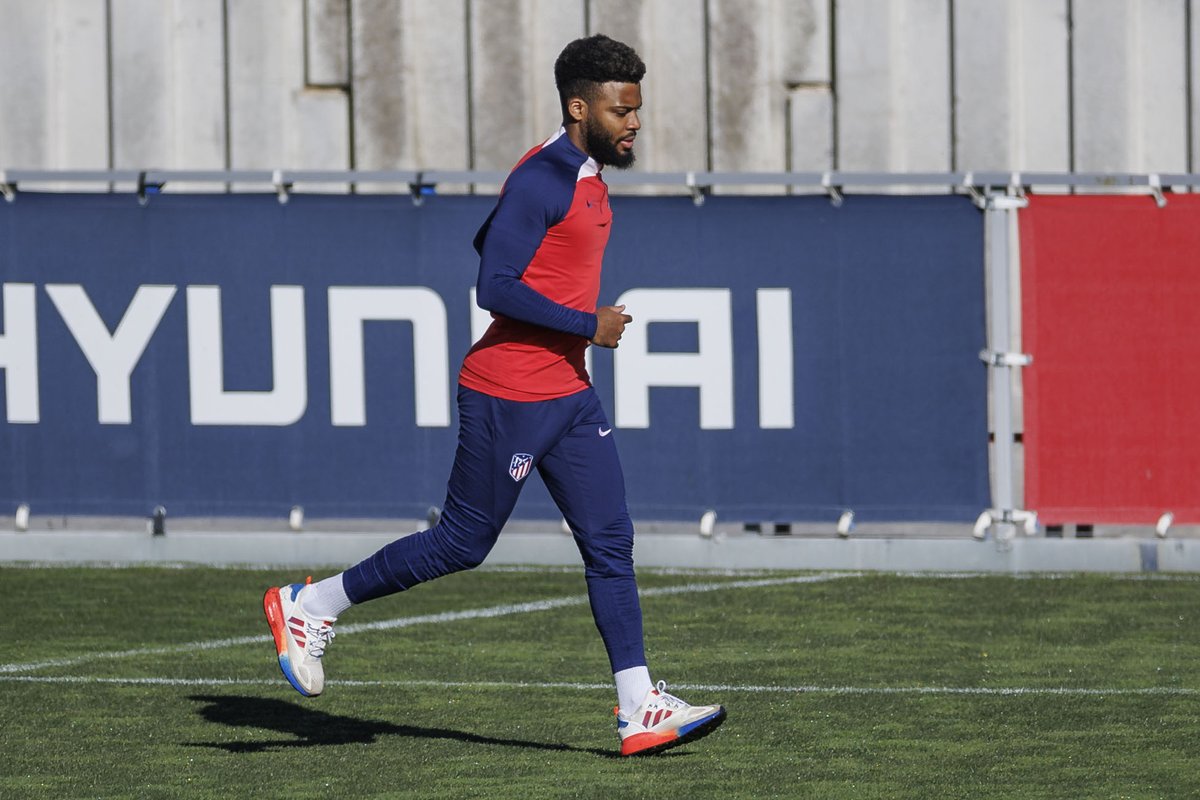 205 days later... Lemar is back in training with Atlético de Madrid.