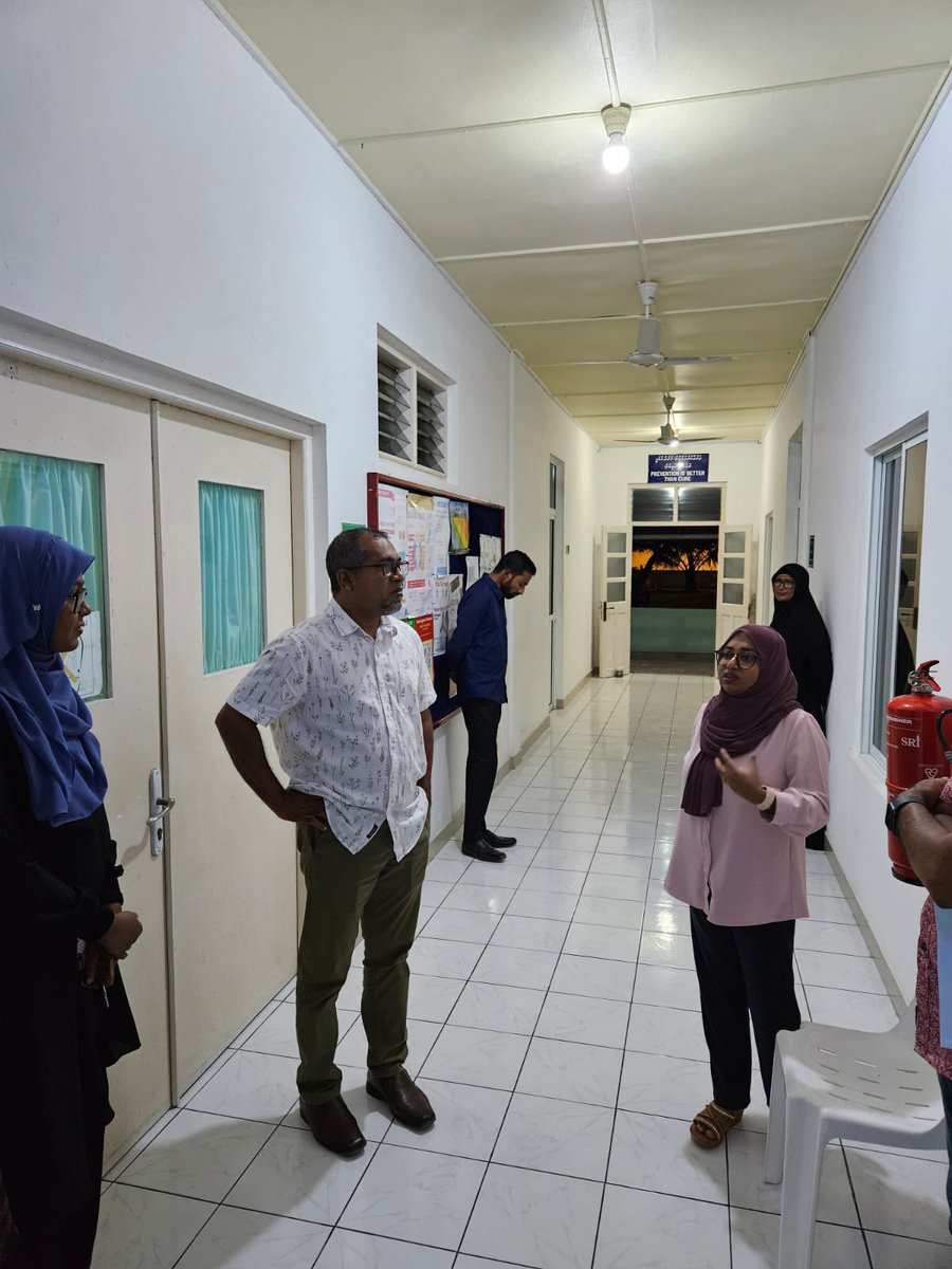 Minister of Health, Dr. Abdulla Khaleel, conducted a visit to health facilities of Ha. Alifu and Ha. Dhaalu Atoll. During the visit, he engaged with senior staff at health centers in Hanimadhoo, Ihavandhoo, Uligamu, and Hoarafushi, addressing their concerns. #HealthForAll