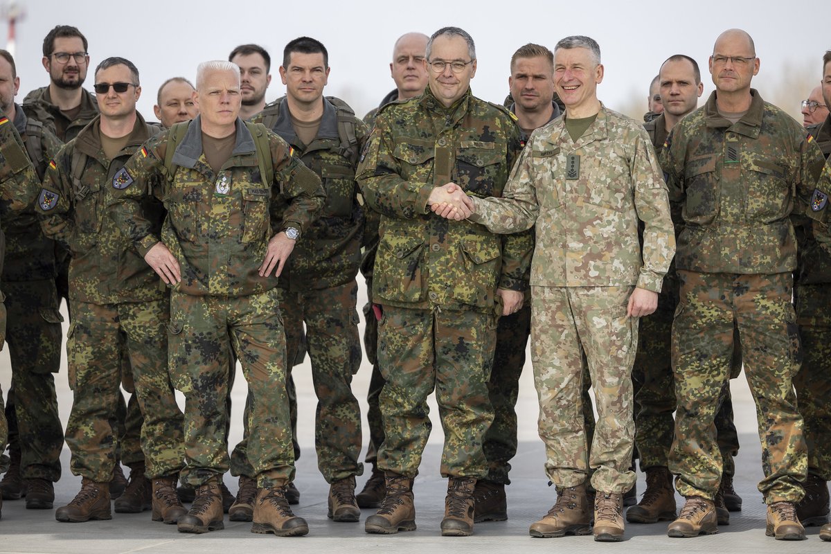 🇱🇹🇩🇪 A historic day for Lithuania's security – the deployment of a German brigade in our country has begun! Today, the first troops of the German 'Lithuania' brigade arrived in Vilnius. This initial element will ensure that the brigade reaches full operational capability by 2027.