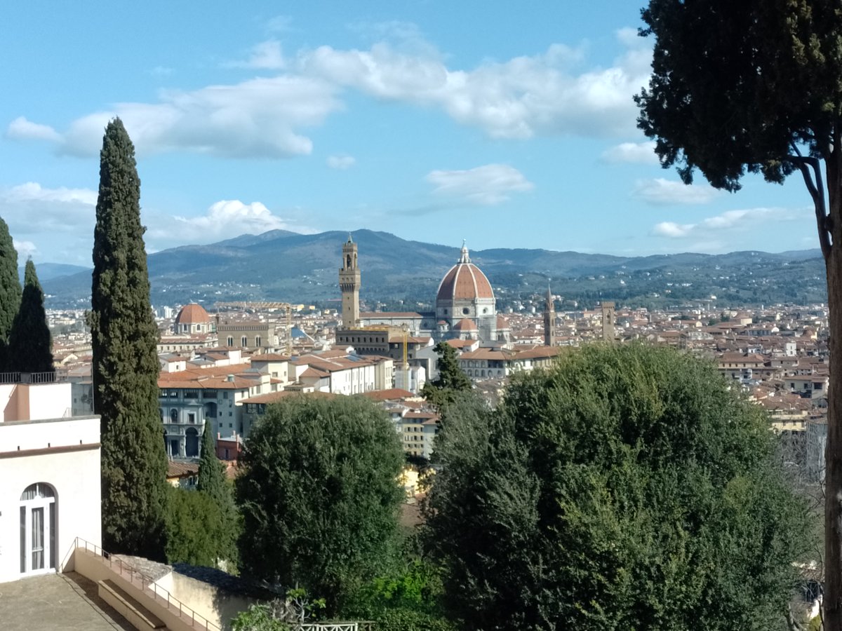 😍  #GoLab2024 is your chance to experience the charm of Florence while connecting with GoLang enthusiasts from around the globe.
Come for the conference, stay for the Renaissance magic! ✨
#Firenze #GoProgramming #Italy