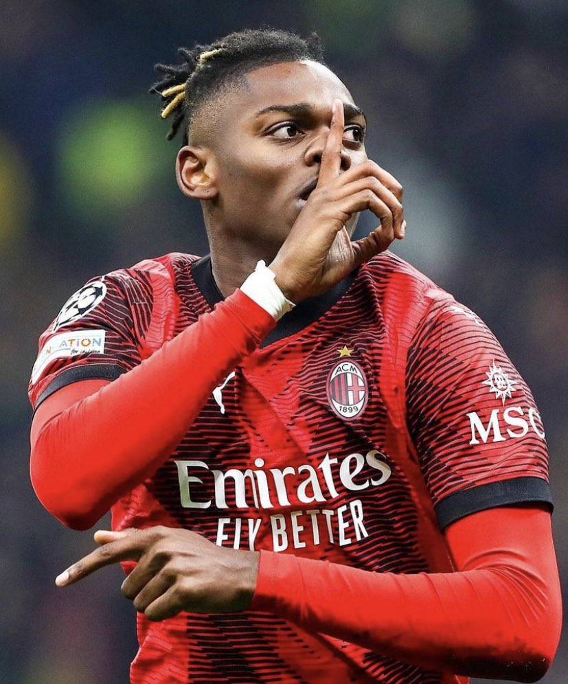 Milan Zone (@themilanzone_) on Twitter photo LOGORA CHI NON CE L’HA,
LOGORA CHI HA BUTTATO UNA CARRIERA E NON FA ALTRO CHE RIMUGINARE SOPRA 😔
Ultime 3 stagioni: 42 gol e 36 assist.
Totale di 78 G/A, seconda ala sinistra in Europa per G/A dopo Vinicius in questa stagione.
<a href="/RafaeLeao7/">Rafael Leão</a> ❤️🖤 LOGORA CHI NON CE L’HA,
LOGORA CHI HA BUTTATO UNA CARRIERA E NON FA ALTRO CHE RIMUGINARE SOPRA 😔
Ultime 3 stagioni: 42 gol e 36 assist.
Totale di 78 G/A, seconda ala sinistra in Europa per G/A dopo Vinicius in questa stagione.
<a href="/RafaeLeao7/">Rafael Leão</a> ❤️🖤