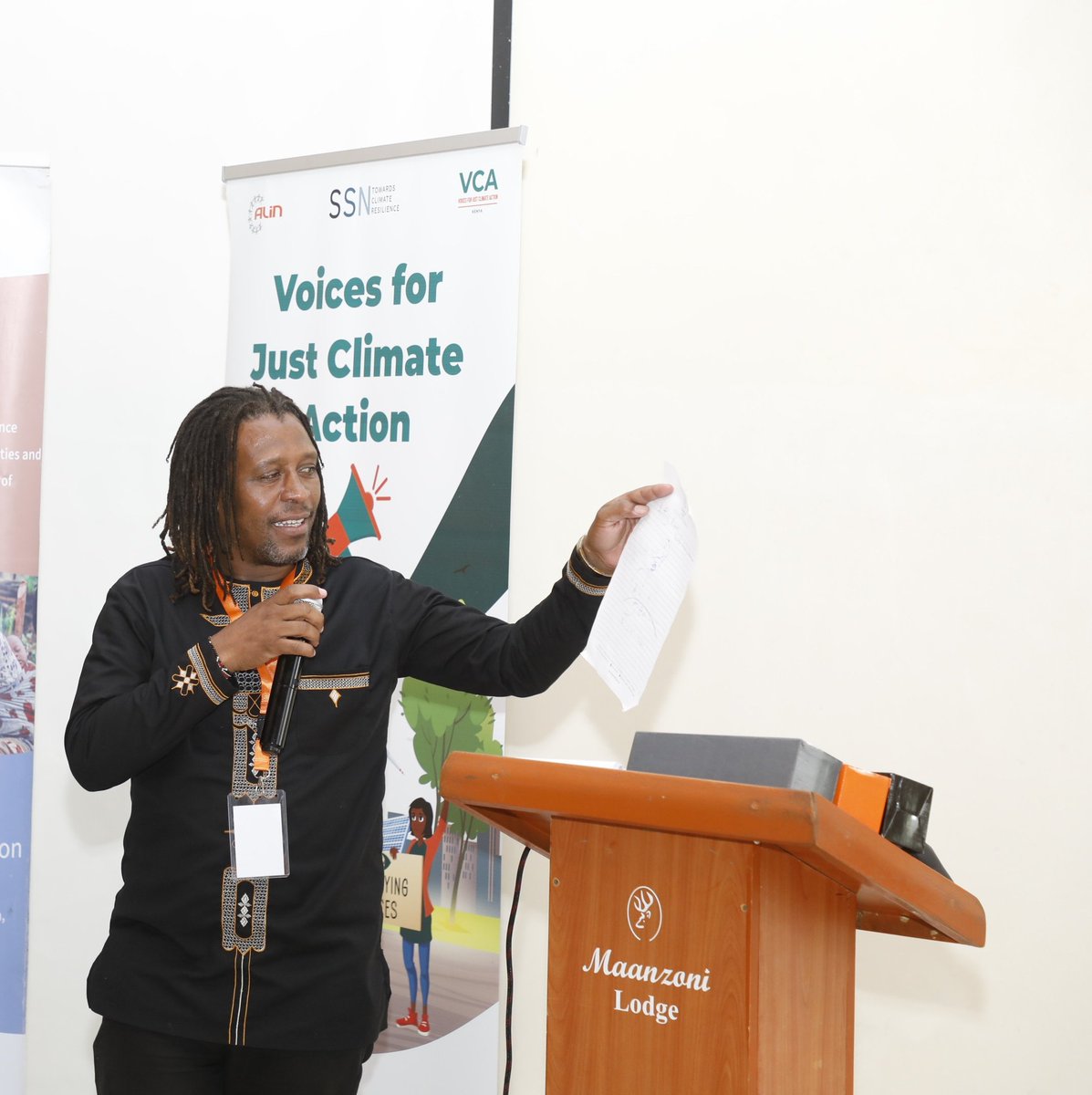 Telling stories of impact and sharing experiences on Climate Justice is at the core of our work. At the @teampuppet and @kenya_puppet we strive to share conversations with communities using creative means #WeAreVCA #ClimateChangeStories