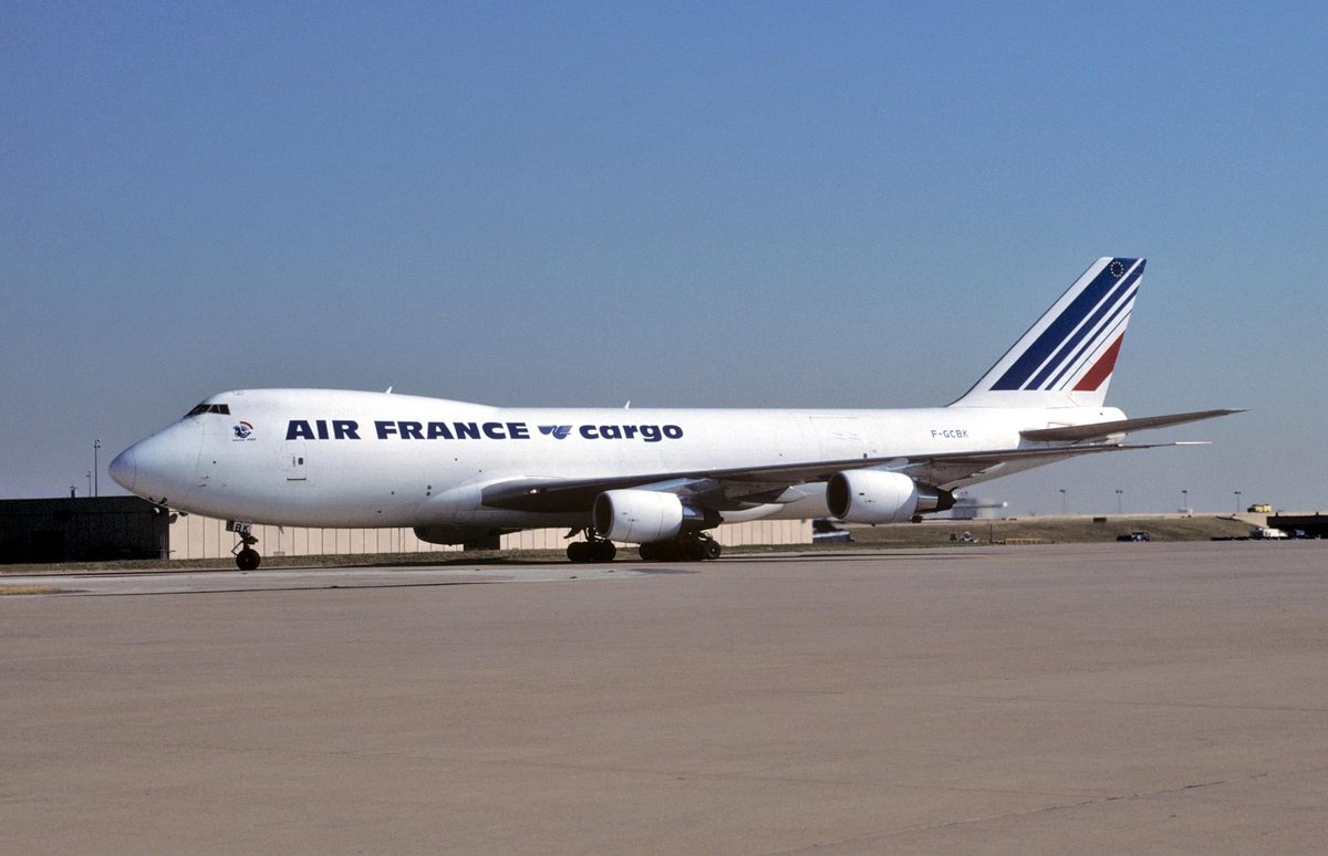 Air France Cargo 
Boeing 747-228F F-GCBK
DFW/KDFW Dallas Ft. Worth International Airport
November 1990
Photo credit Steve Tobey 
#AvGeek #Boeing #B747 #AvGeeks #QueenOfTheSkies #AirFrance #DFW #Dallas @DFWAirport