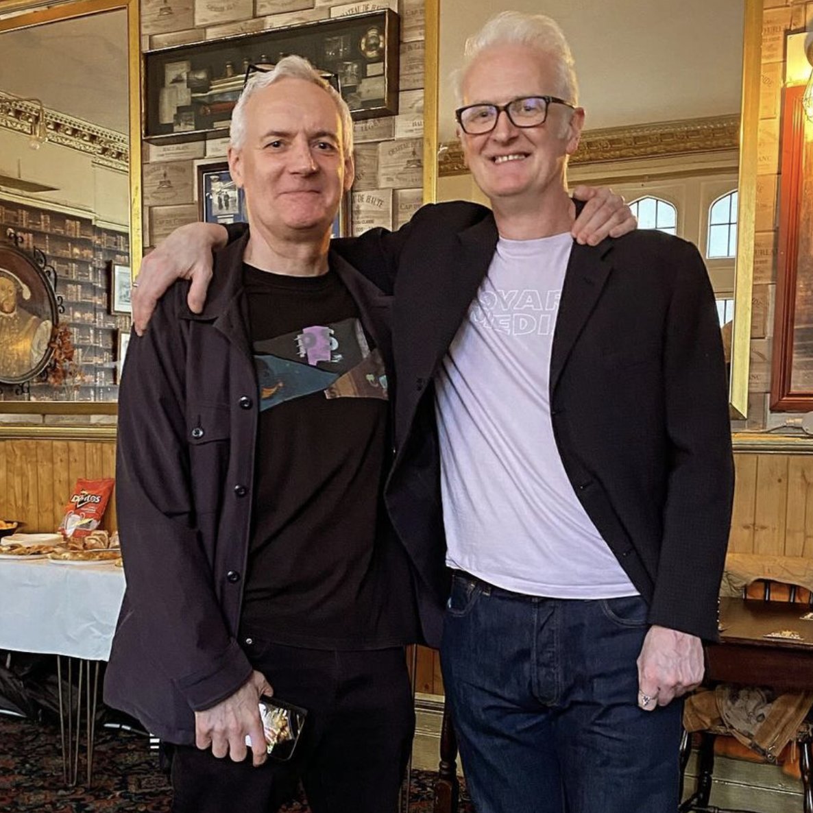 The original In Embrace duo, Gary Knight & Cameron Lindo at some pub near London Bridge last Saturday @glassmodern2 @chrisseventeen @KevinHewick @RealJamesDuval