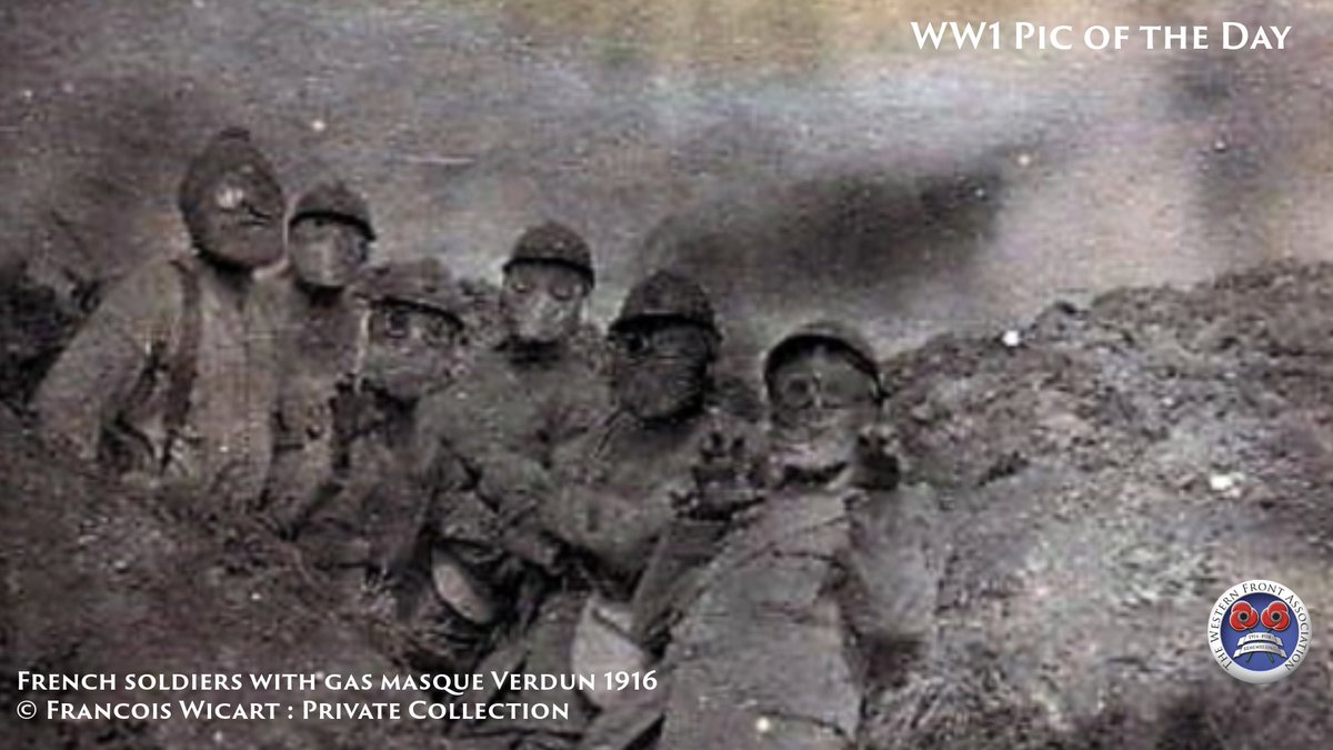 Francois Wicart's grandfather, Raymond Gohierre de Longchamps, was a major in the French Army - 28 RIT and commander of the Fort of Souville in April 1916. This, with family photos, is the story > bit.ly/3kgtPLC #WW1France #WorldWarOne #FrenchMilitaryHistory #WW1