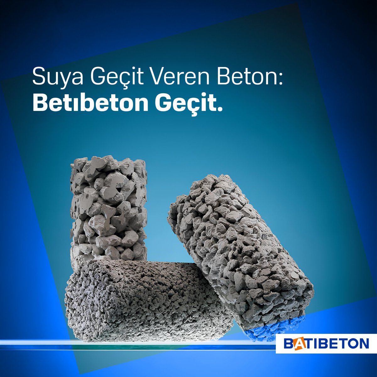 Yüksek su geçirgenliği ve filtre özelliği sayesinde, suyun yüzeyde birikmesini önleyen ve drenaj gerektiren alanlarda mükemmel performans sergileyen Batıbeton Geçit; halı saha tabanlarından yol kenarlarına kadar geniş bir kullanım alanına sahiptir.

#batıanadolu #batıbeton
