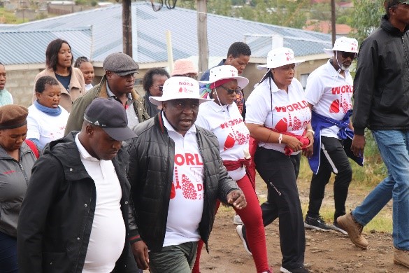 #WorldTBDay in #Lesotho was commemorated on Saturday at Ha Abia in Maseru. During the commemoration, the DPM Justice Nthomeng Majara officially launched the new TB guidelines outlining strategies & approaches 2 guide HCW in an effort 2 #ENDTB.