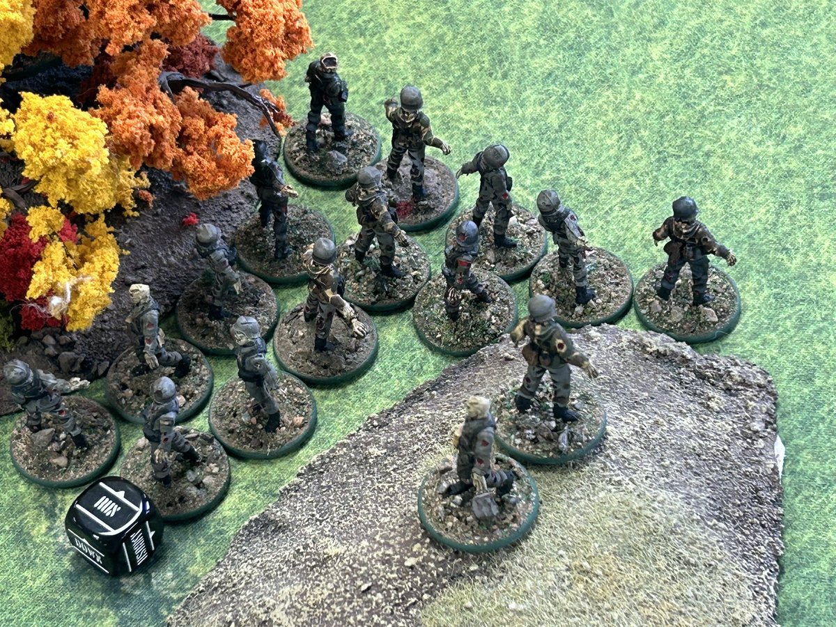 Calibnh's tweet photo. Some pics from a recent K47 game. Zombie horde was intimidating slowly marching on the US forces. https://t.co/fssM0R1qRB