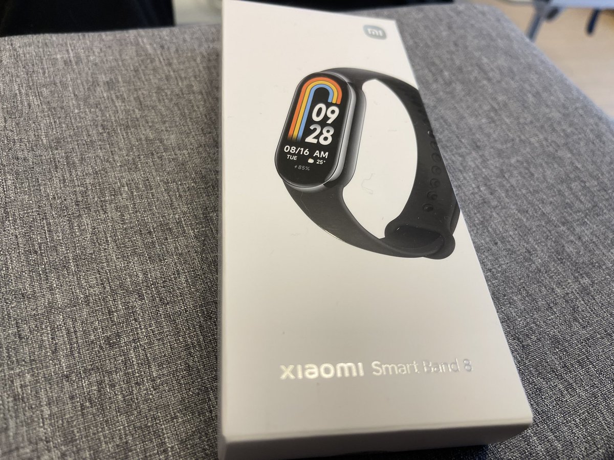 kuji_life's tweet photo. 新しい相棒⌚️
#smartband8
#Xiaomi https://t.co/Tol681EUyx