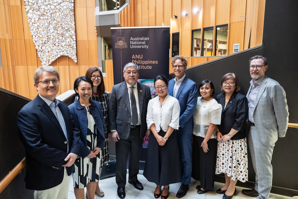As the 2024 academic year gains momentum, so too does the exciting work on Southeast Asian Studies at the ANU. See below our Director @EvelynGohCL supporting the ANU Philippines Institute during Foreign Secretary Enrique Manalo's recent visit. Stay tuned for more initiatives!