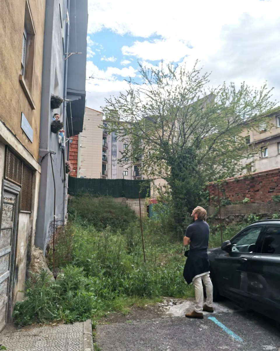 PinaFelipe_'s tweet photo. Los vecinos son nuestra prioridad. Acudimos allí donde nos reclaman para tratar de mejorar cada rincón de #Santander.

📷 Hoy en el barrio de La Luz y sus alrededores https://t.co/qKTclfvbJ8