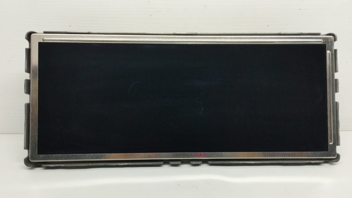 propelauto's tweet photo. Mercedes Benz W222 S400 Digital Speedometer &amp; Entertainment Display available #ForSale 

Ping us &amp; Shop the Genuine Spares for your car👇🛍 

#W222 #S400 #TvDisplay #Speedometer #UsedCarParts #OriginalCondition #PropelAuto #Singapore #ScrapYard #ReadyStock #Mercedes #Ping #Shop https://t.co/8Mp70VMX4p