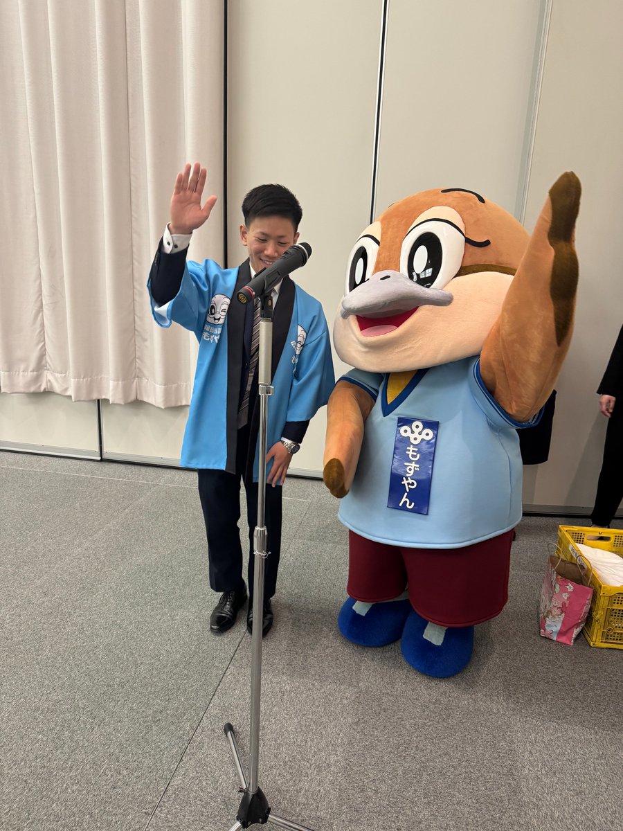 どうも～！ もずやんです！おにいやんです！ 二人合わせて