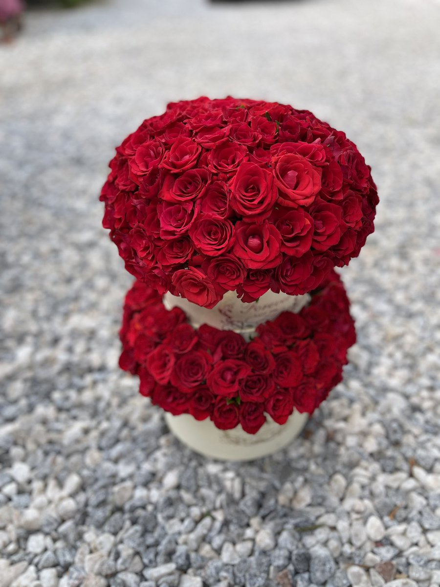 Candysgifts11's tweet photo. Double birthday layered vases for orders call us on 0977420540 https://t.co/fwEapOQmSP