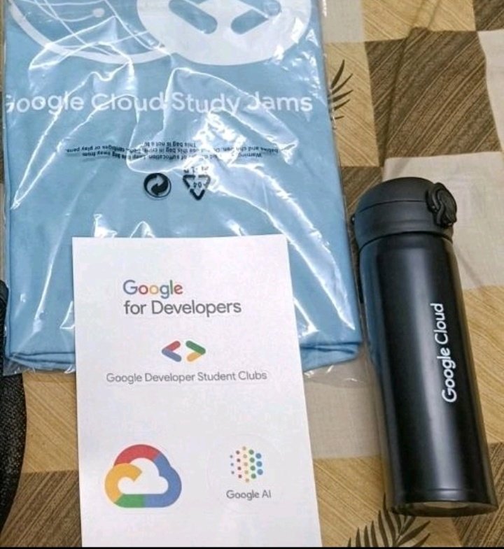 gouravjamloki's tweet image. Received awesome goodies from Google after completing Cloud Jam! 🎉 #CloudJam #GoogleSwag #GoogleCloudNext