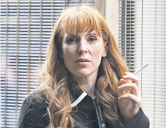 Let’s get this straight!😡 William Wragg was a young, innocent man looking for love & was cruelly exploited. His honesty has shown courage, spunk & bravery. =HERO Angela Rayner deliberately exploited the tax system. Her dishonesty has shown evil, legs, fags & treachery. =VILLAIN