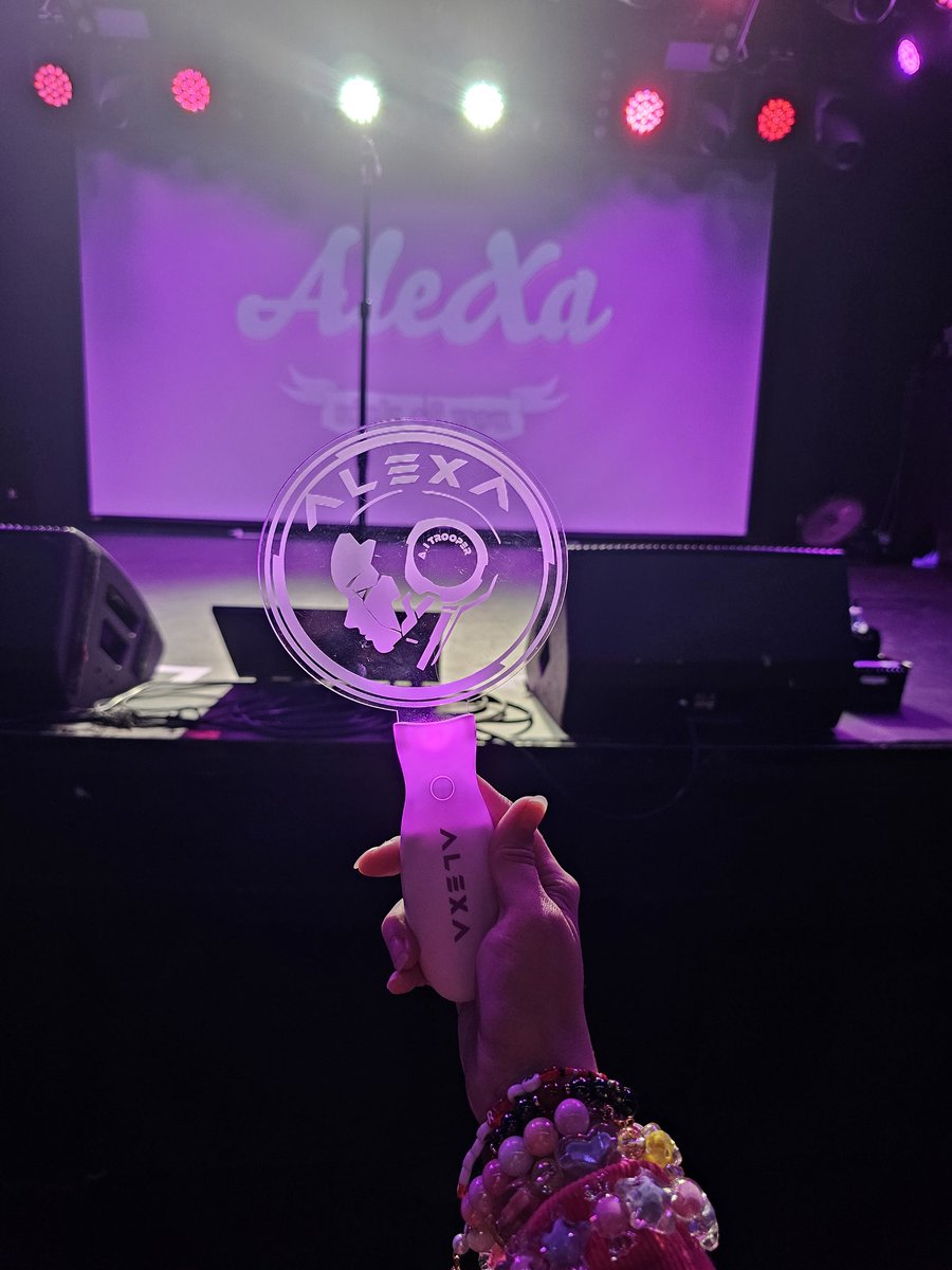 OGJustinSeagull's tweet photo. @AleXa_ZB QUEEN, U SLAYED TONIGHT IN LA!!!! SO PROUD OF YOU AND PLEASE REST A BIT!!!!
Also you are both my Emily and my Lilith! PS if u watch Hazbin Hotel you would kill as Cherri Bomb!
Love u!
#AleXa #Sickofyoutour #AleXainLA #AleXa_Sickofyou https://t.co/jCF7NbCNed