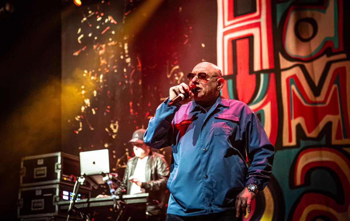 Thanks Southend!! 👍🏻 . 📷 Paul W Dixon Photography @pdicko67 - Nottingham 5.4.24. . #ShaunRyder #SWR #HappyMondays #Tour #Livemusic