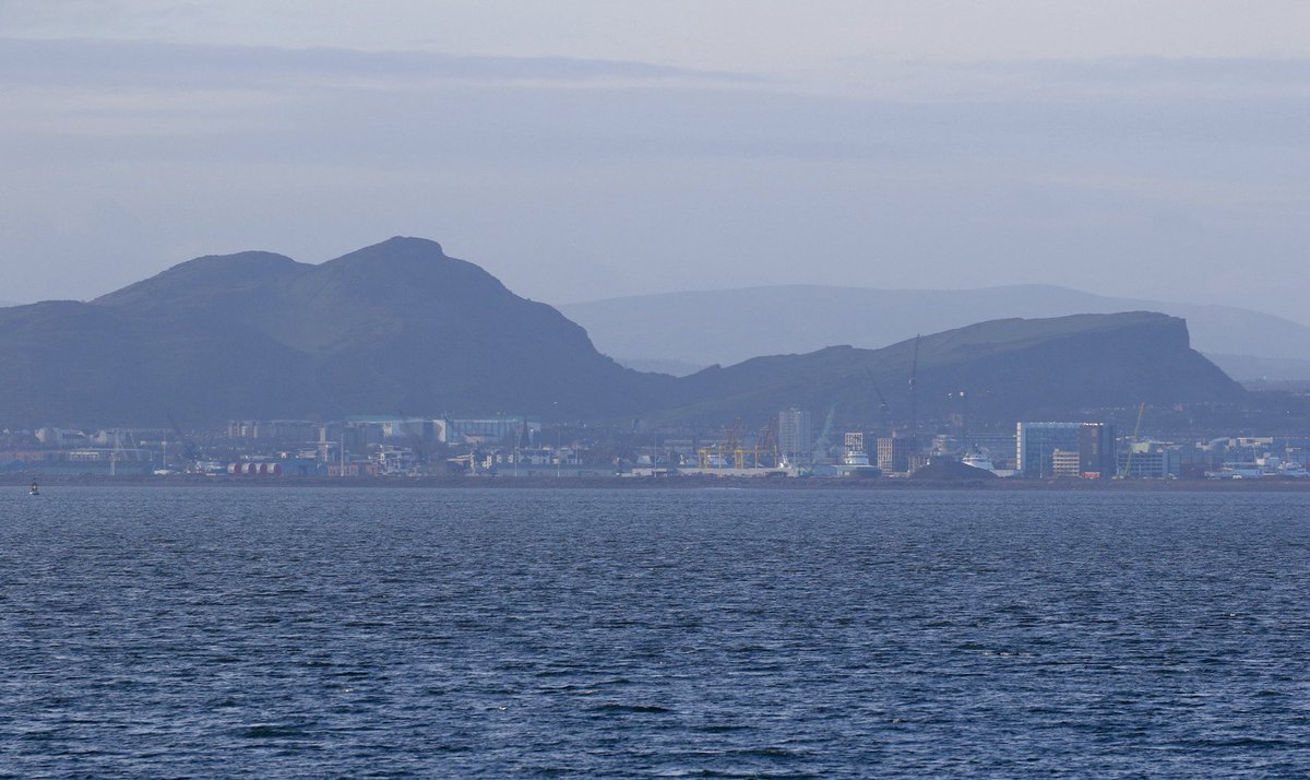 Looking across to Arthur’s Seat this morning from Pettycur.